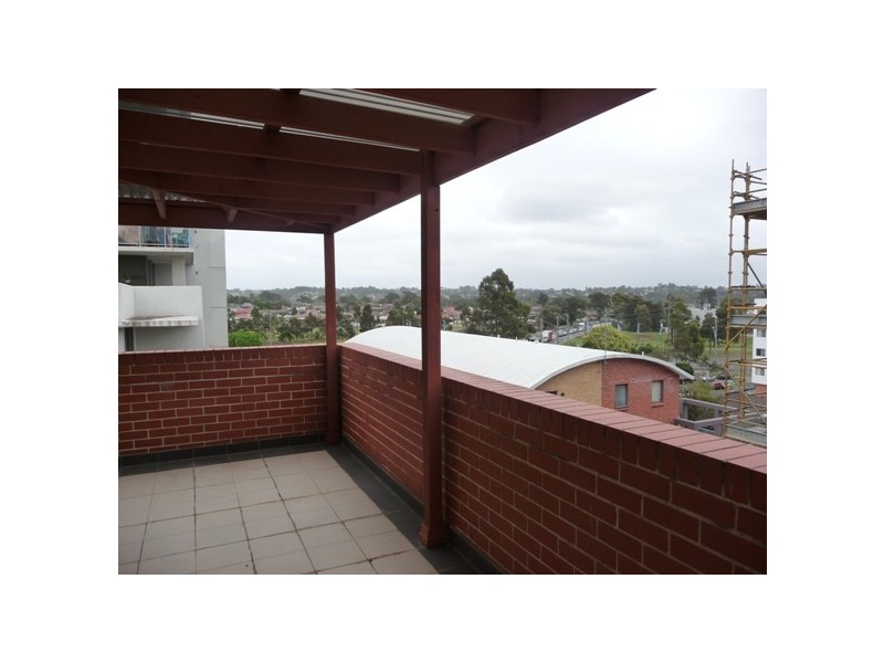 26/9-11 Bathurst St, Liverpool NSW 2170