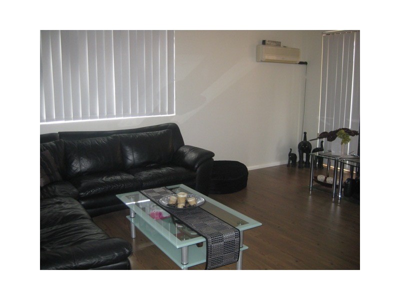 33/132 Moore st, Liverpool NSW 2170