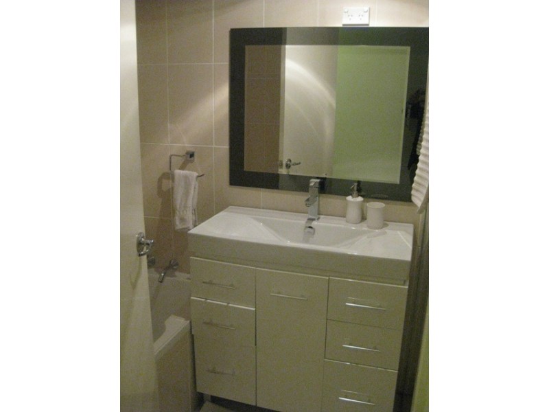 33/132 Moore st, Liverpool NSW 2170