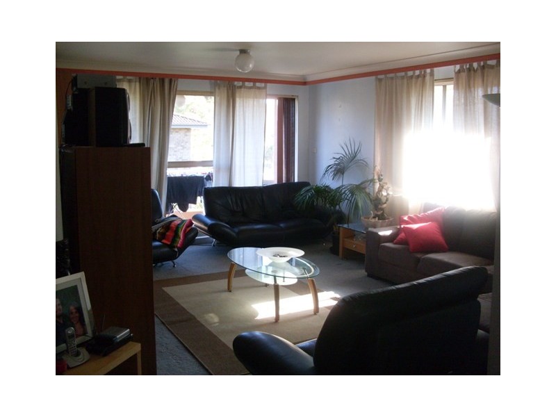 10/14 Frank  Oliveri Dr, Chipping Norton NSW 2170