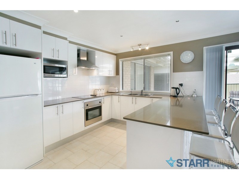 70 Ikara Cr, Moorebank NSW 2170