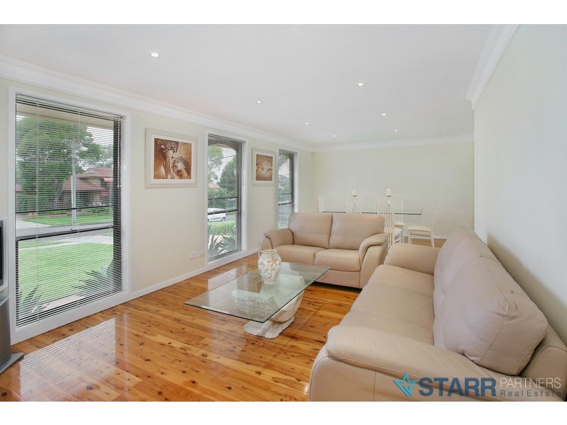 70 Ikara Cr, Moorebank NSW 2170