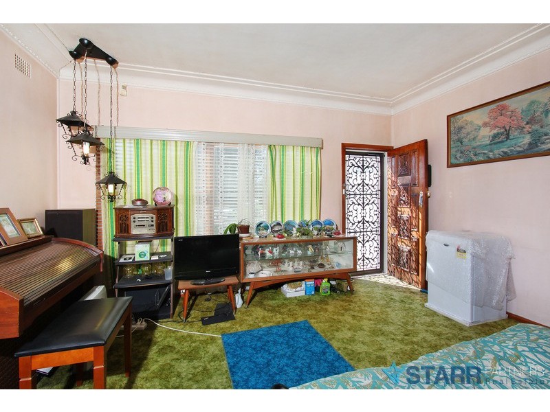 267 Memorial Ave, Liverpool NSW 2170