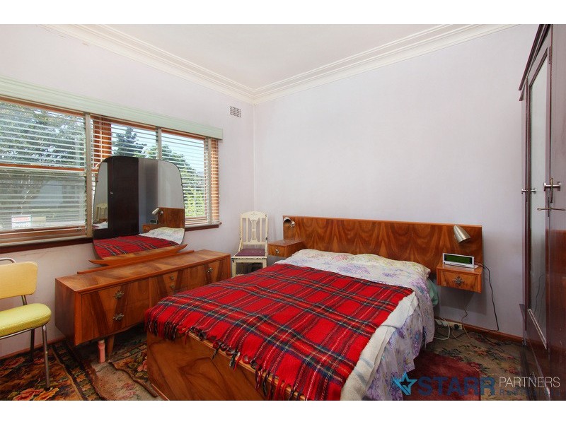 267 Memorial Ave, Liverpool NSW 2170