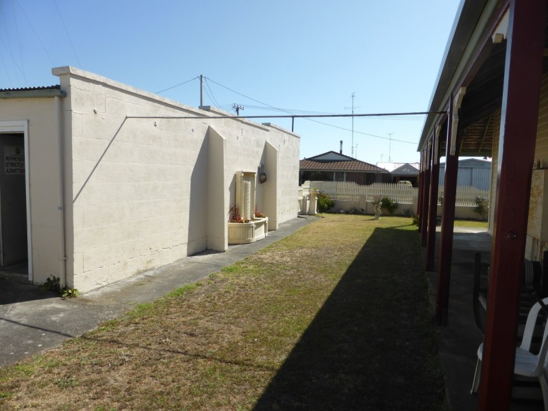 4 French Street, Port Macdonnell SA 5291