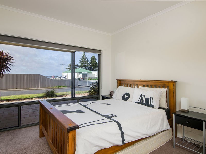52 Milstead Street, Port Macdonnell SA 5291
