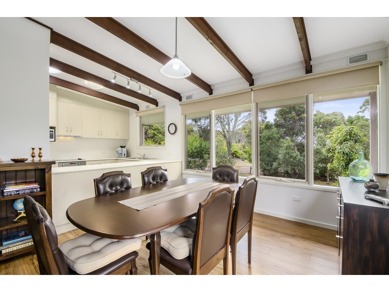 6 Tea Tree Road, Nelson VIC 3292