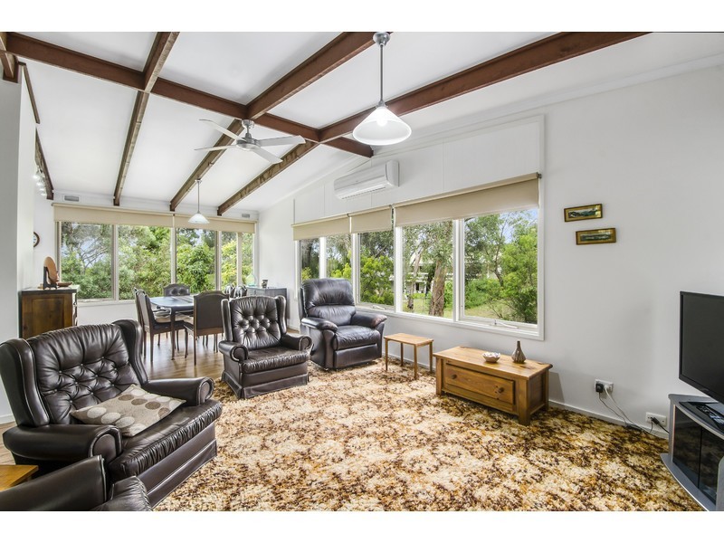 6 Tea Tree Road, Nelson VIC 3292