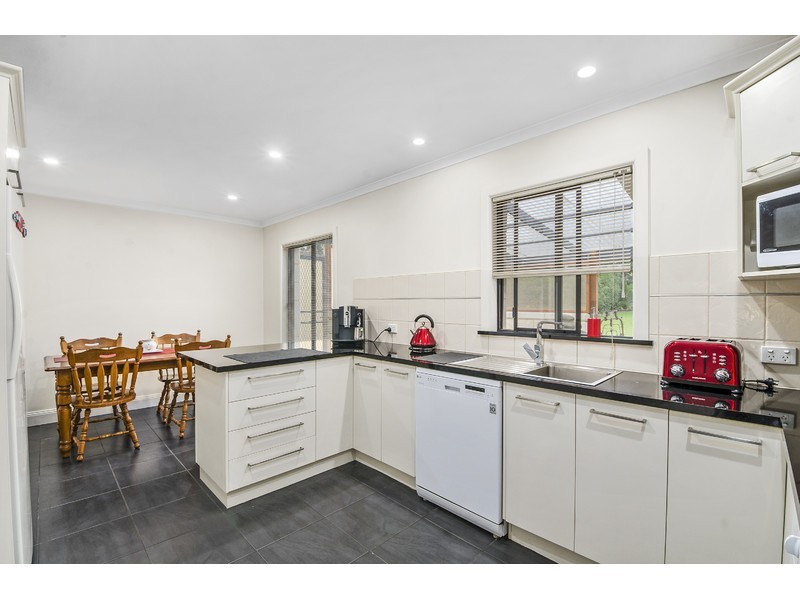 169 Mount Gambier Road, Millicent SA 5280