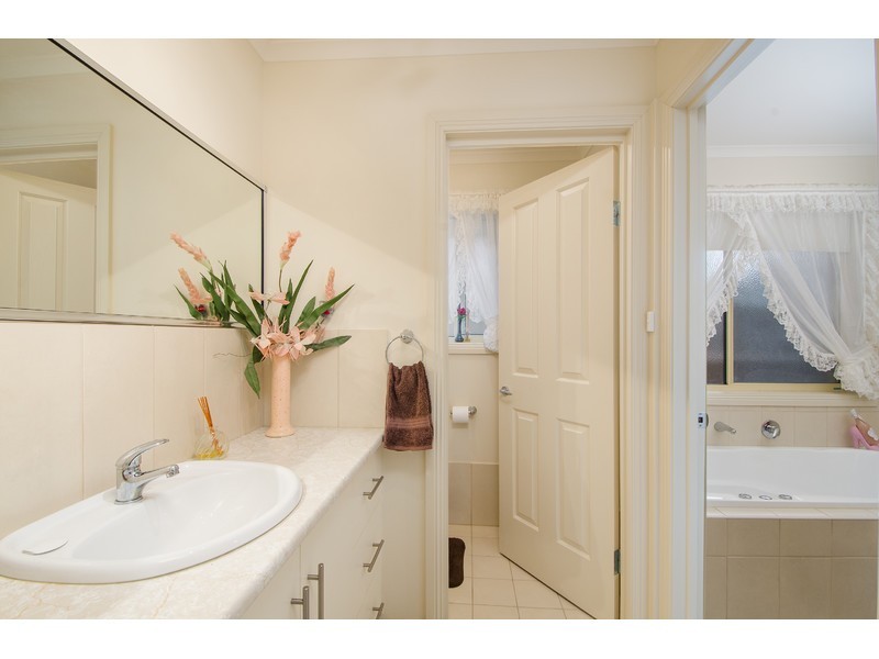 17 Patricia Court, Mount Gambier SA 5290