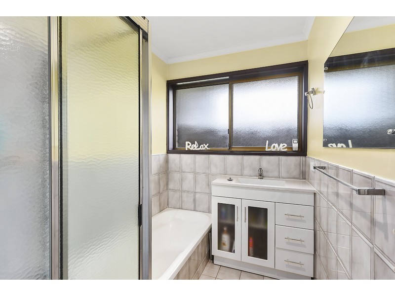 2 Shalamar Crescent, Mount Gambier SA 5290