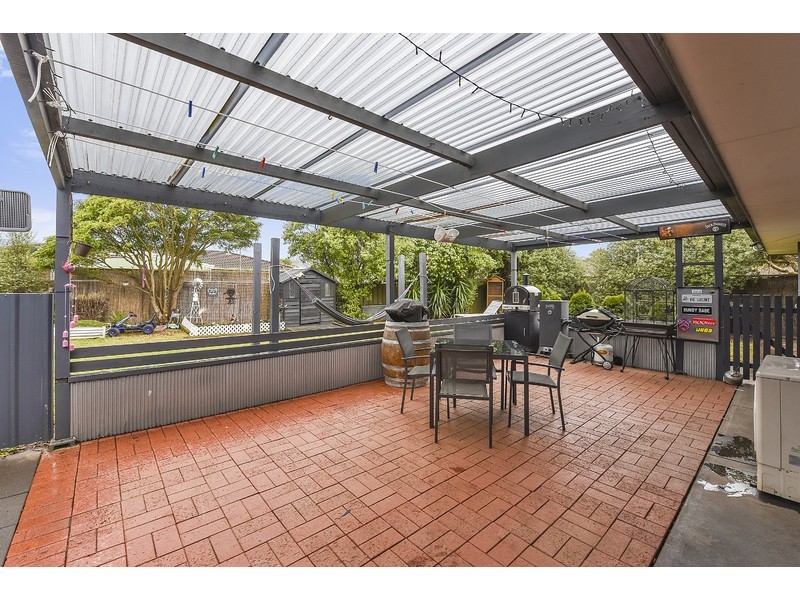 2 Shalamar Crescent, Mount Gambier SA 5290