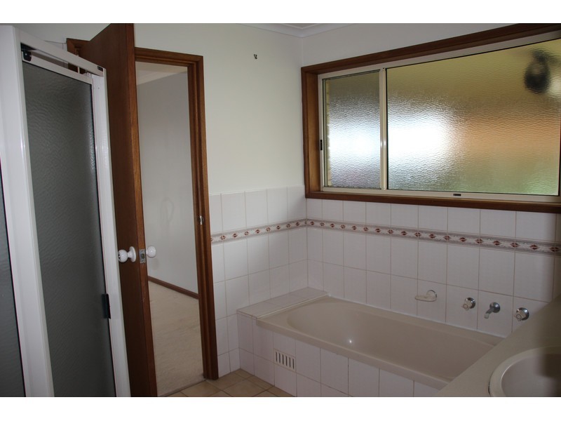 19 Shalamar Crescent, Mount Gambier SA 5290