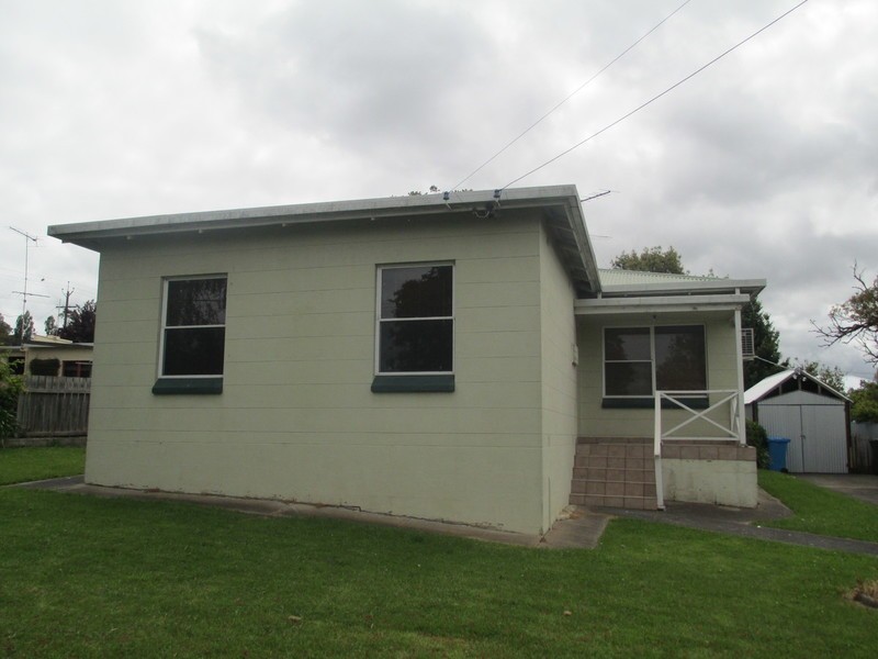 16 Holder Street, Mount Gambier SA 5290