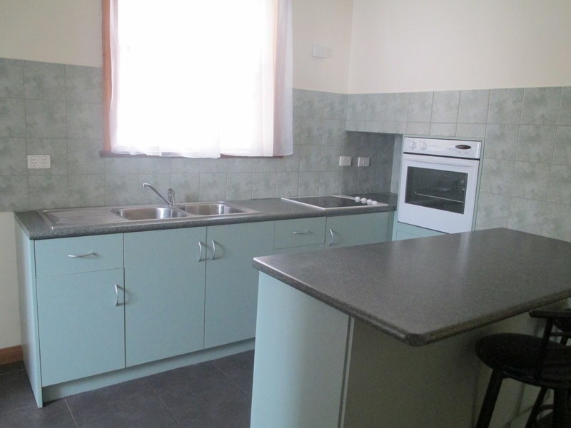 16 Holder Street, Mount Gambier SA 5290