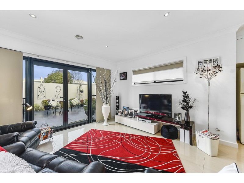 33B Alexander Street, Mount Gambier SA 5290