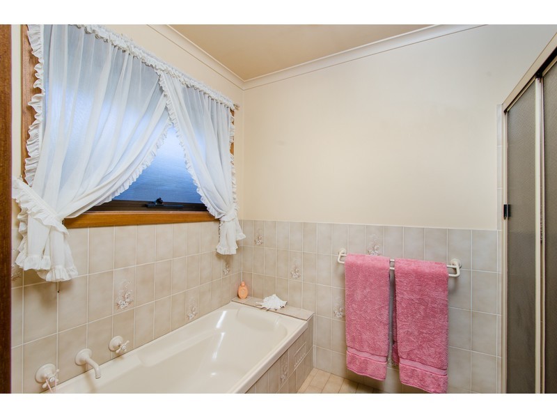 6 Eltolla Court, Mount Gambier SA 5290