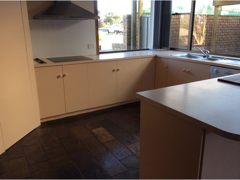 1 Jennifer Street, Mount Gambier SA 5290