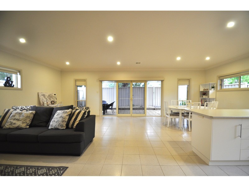 2/2 Patricia Court, Mount Gambier SA 5290