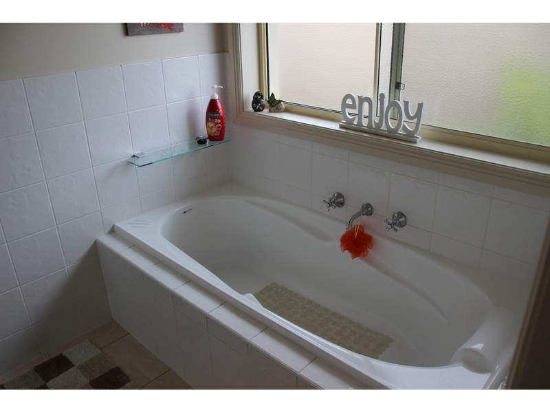 20 Ash Court, Mount Gambier SA 5290