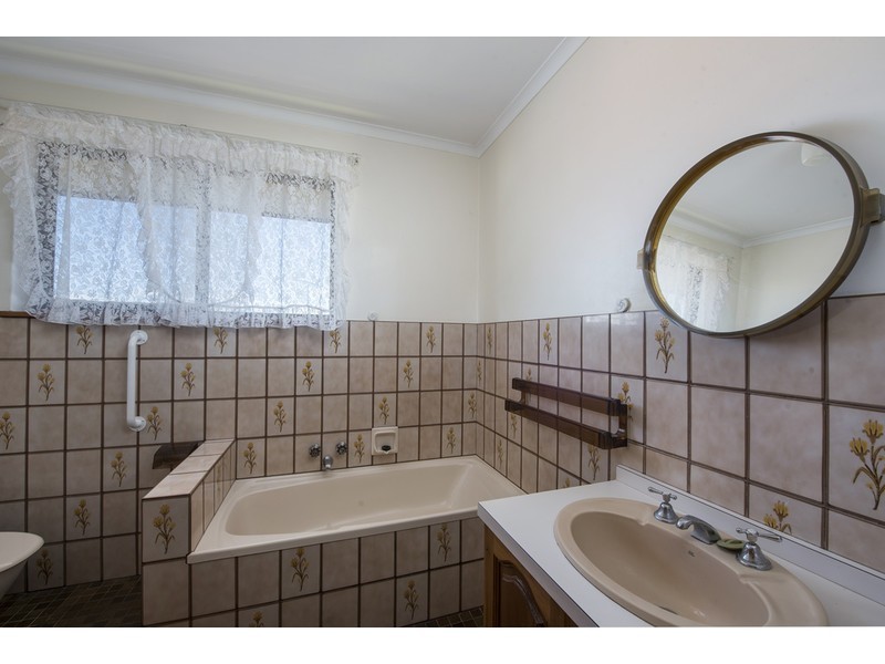 18 Powell Street, Mount Gambier SA 5290