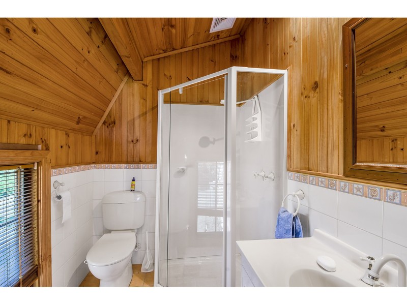 12 Racketts Road, Pelican Point SA 5291