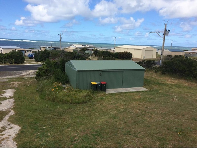 1 Aeolus Crt, Pelican Point SA 5291