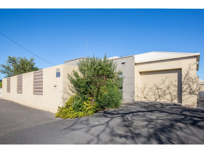 1/206 Commercial Street East, Mount Gambier SA 5290