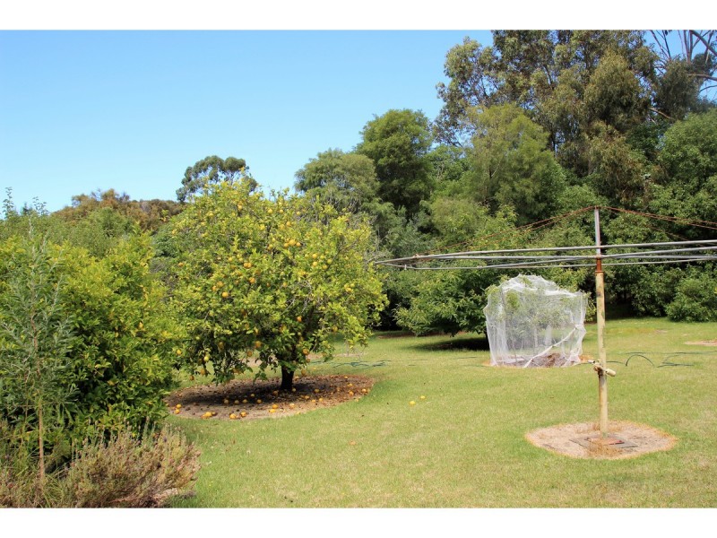 25 Simsons Landing Road, Nelson VIC 3292