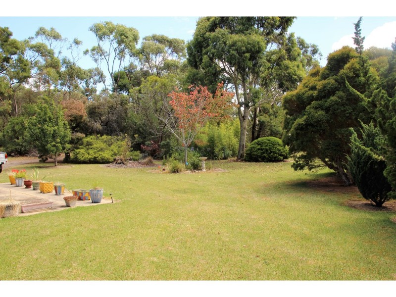 25 Simsons Landing Road, Nelson VIC 3292