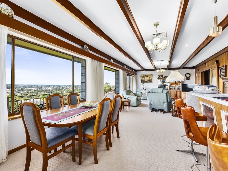 57 Lake Terrace West, Mount Gambier SA 5290