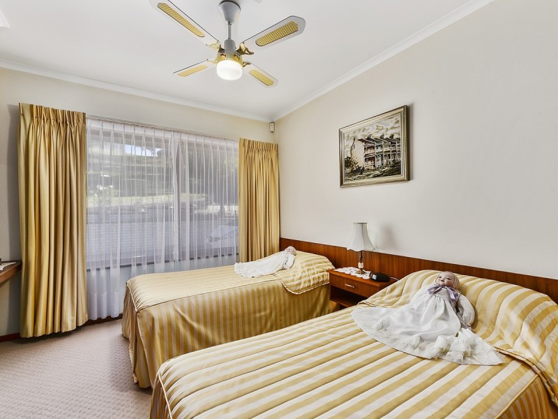 57 Lake Terrace West, Mount Gambier SA 5290