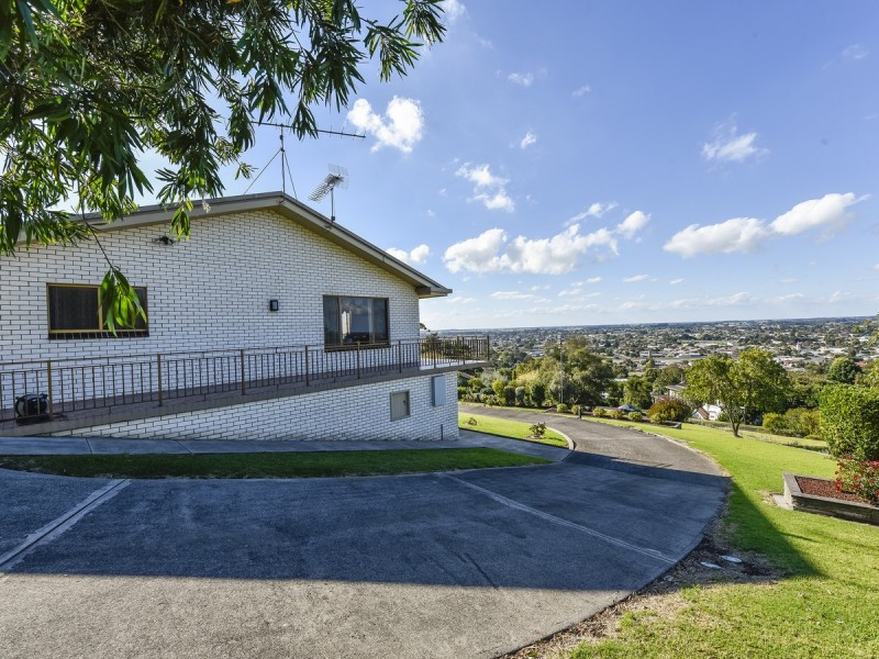 57 Lake Terrace West, Mount Gambier SA 5290