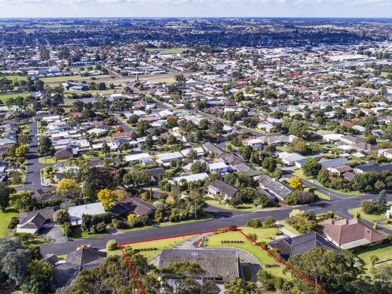 57 Lake Terrace West, Mount Gambier SA 5290