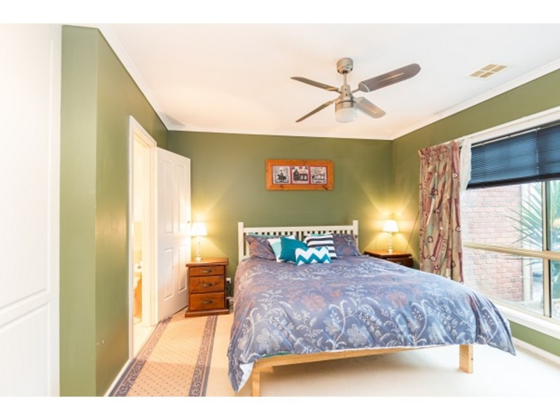 6 Grange Place, Mount Gambier SA 5290