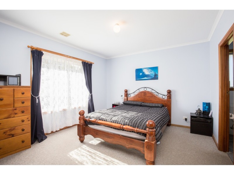 10 Marlow Court, Mount Gambier SA 5290