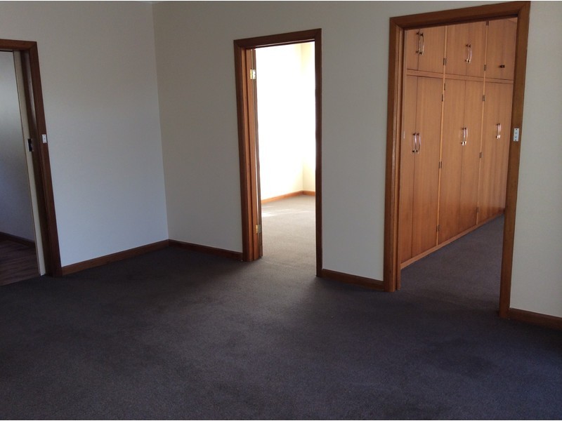 1/11 Duigan Street, Mount Gambier SA 5290