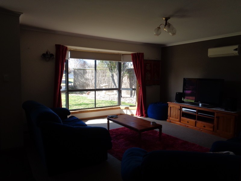 1 Glenmont Crescent, Mount Gambier SA 5290
