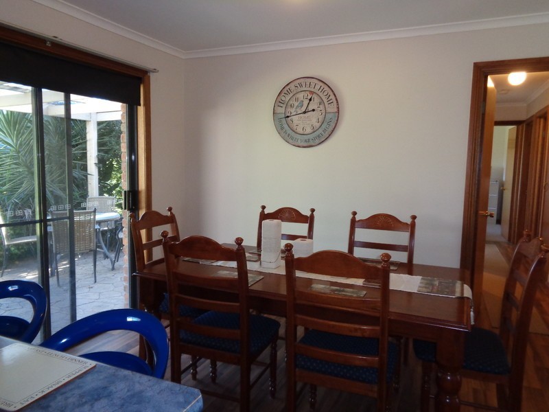 1 Glenmont Crescent, Mount Gambier SA 5290