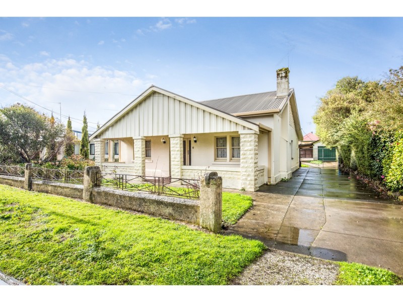8 Derrington Street, Mount Gambier SA 5290