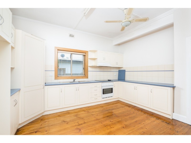 8 Derrington Street, Mount Gambier SA 5290