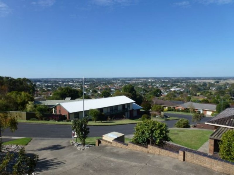 14 Tawarri Crescent, Mount Gambier SA 5290