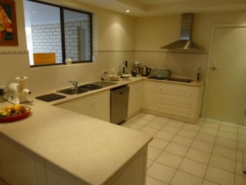 14 Tawarri Crescent, Mount Gambier SA 5290