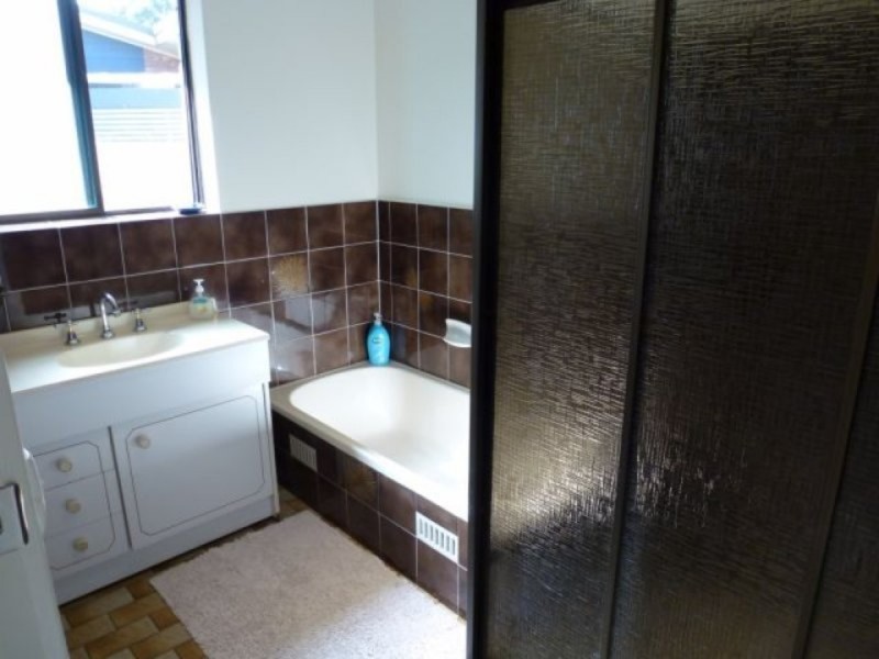 14 Tawarri Crescent, Mount Gambier SA 5290