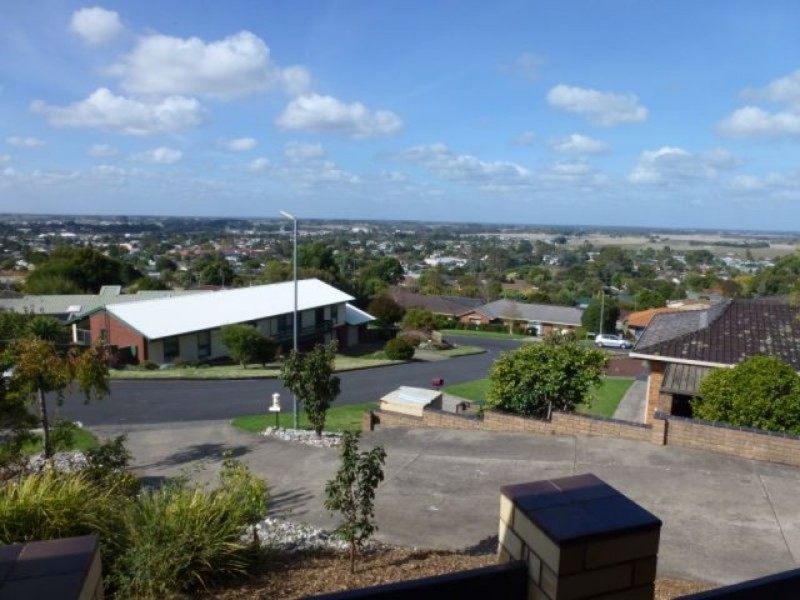 14 Tawarri Crescent, Mount Gambier SA 5290