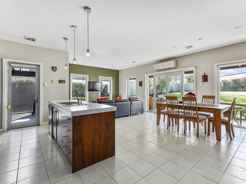 11 Saint Martins Drive, Mount Gambier SA 5290