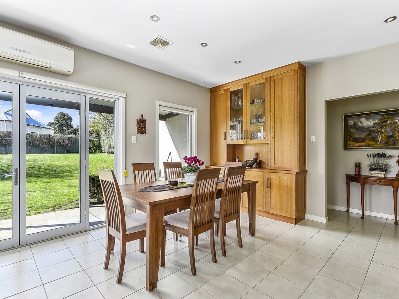 11 Saint Martins Drive, Mount Gambier SA 5290