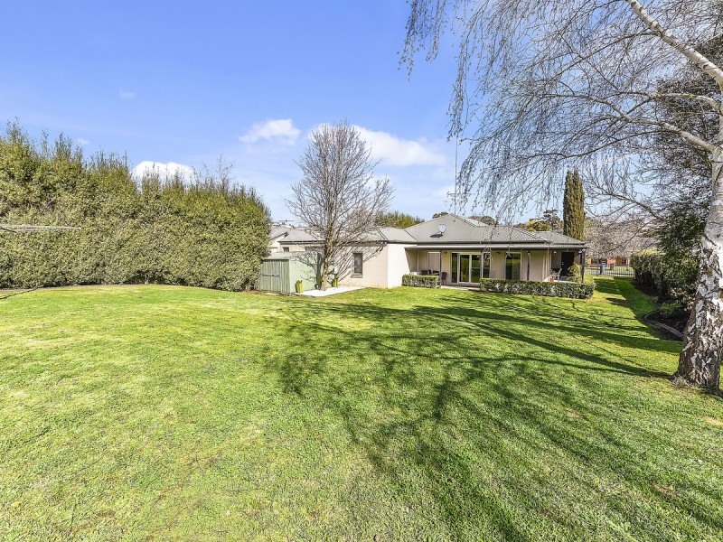 11 Saint Martins Drive, Mount Gambier SA 5290