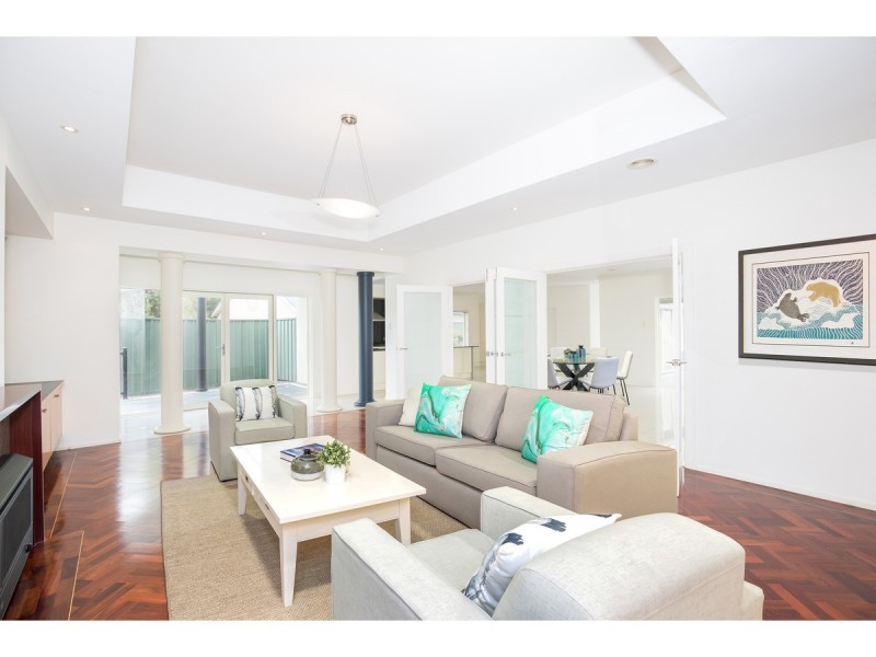 11 Bellaire Close, Mount Gambier SA 5290