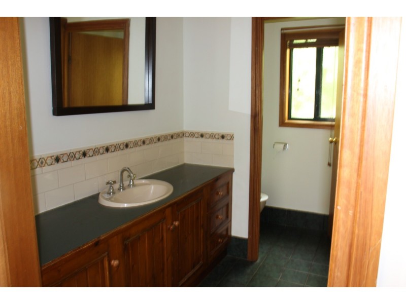 1 Elle Court, Mount Gambier SA 5290